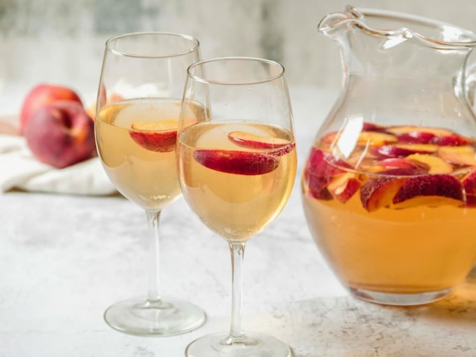 White Peach Sangria