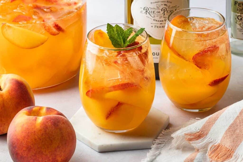 White Peach Sangria